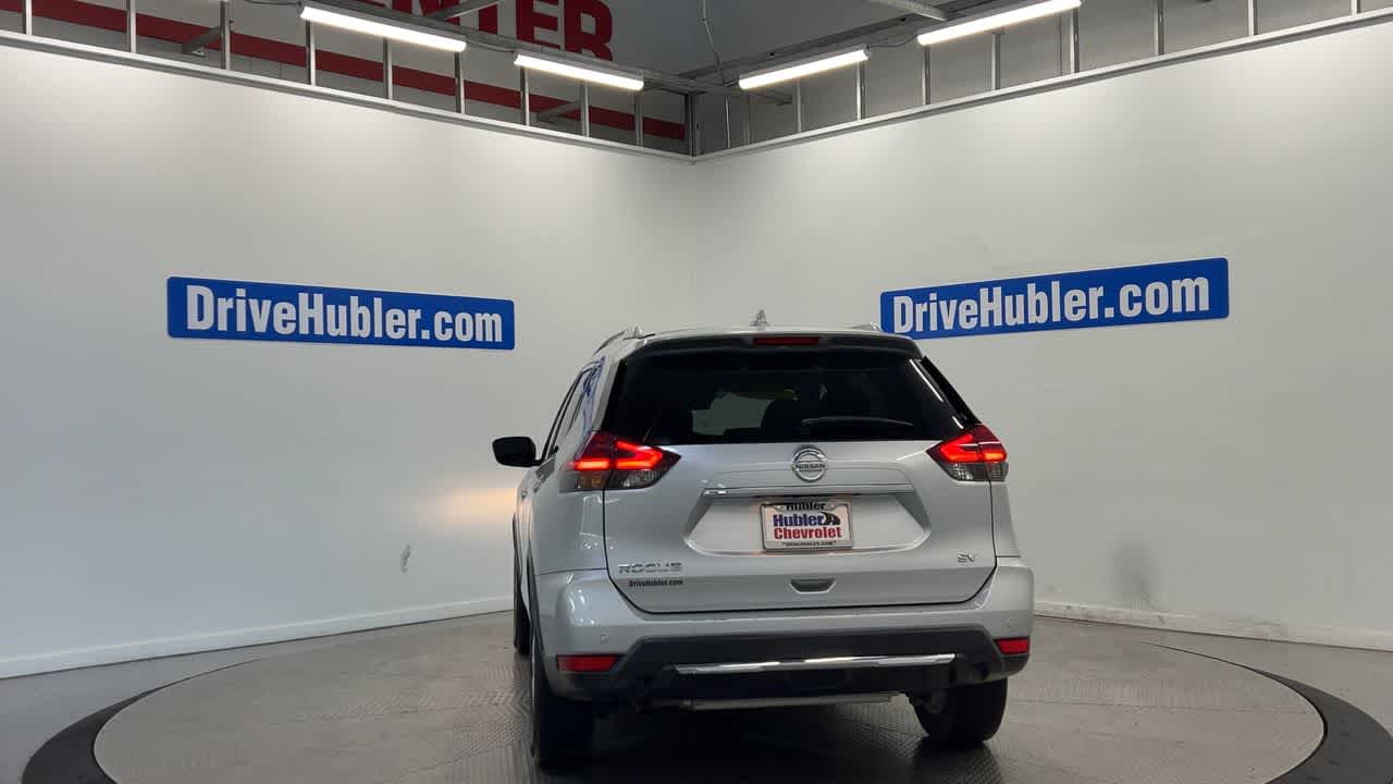 2020 Nissan Rogue SV