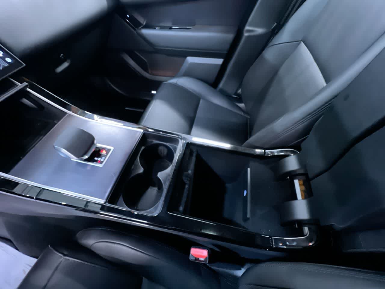 2026 Land Rover Range Rover Velar Autobiography
