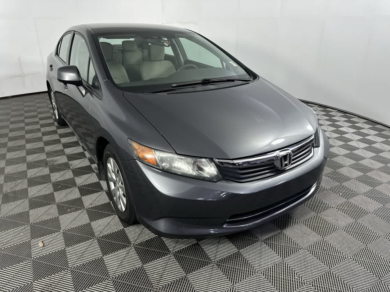 Used 2012 Honda Civic LX with VIN 19XFB2F5XCE001591 for sale in Shelbyville, IN