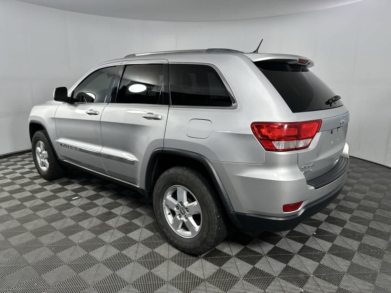 Used 2012 Jeep Grand Cherokee Laredo with VIN 1C4RJFAG9CC149447 for sale in Shelbyville, IN