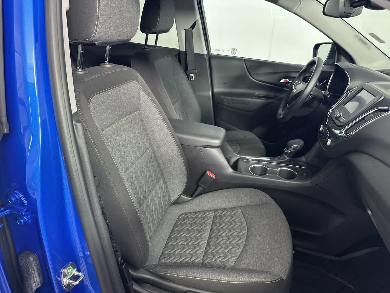 2024 Chevrolet Equinox LT - Photo 9