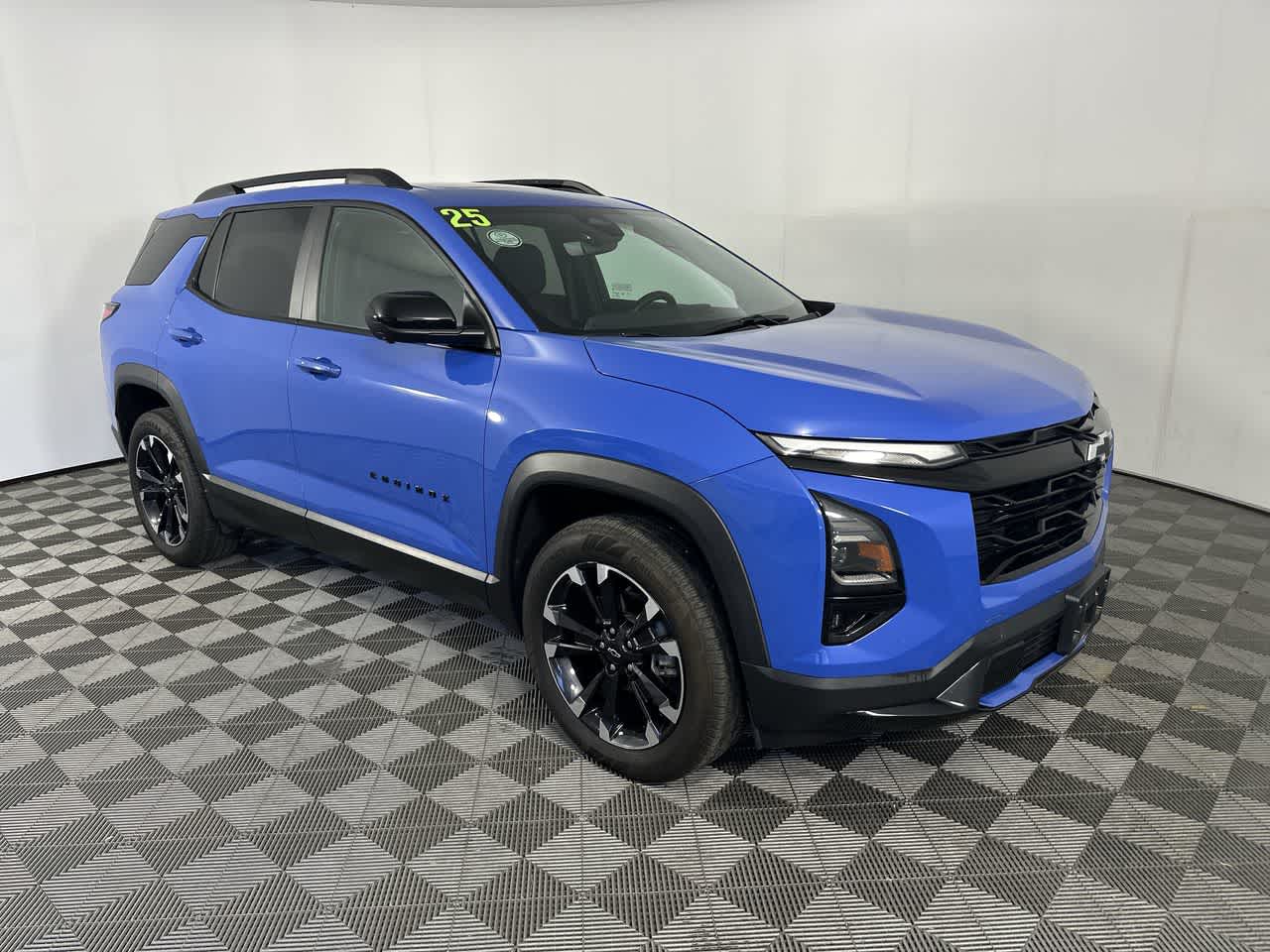 2025 Chevrolet Equinox RS - Photo 2