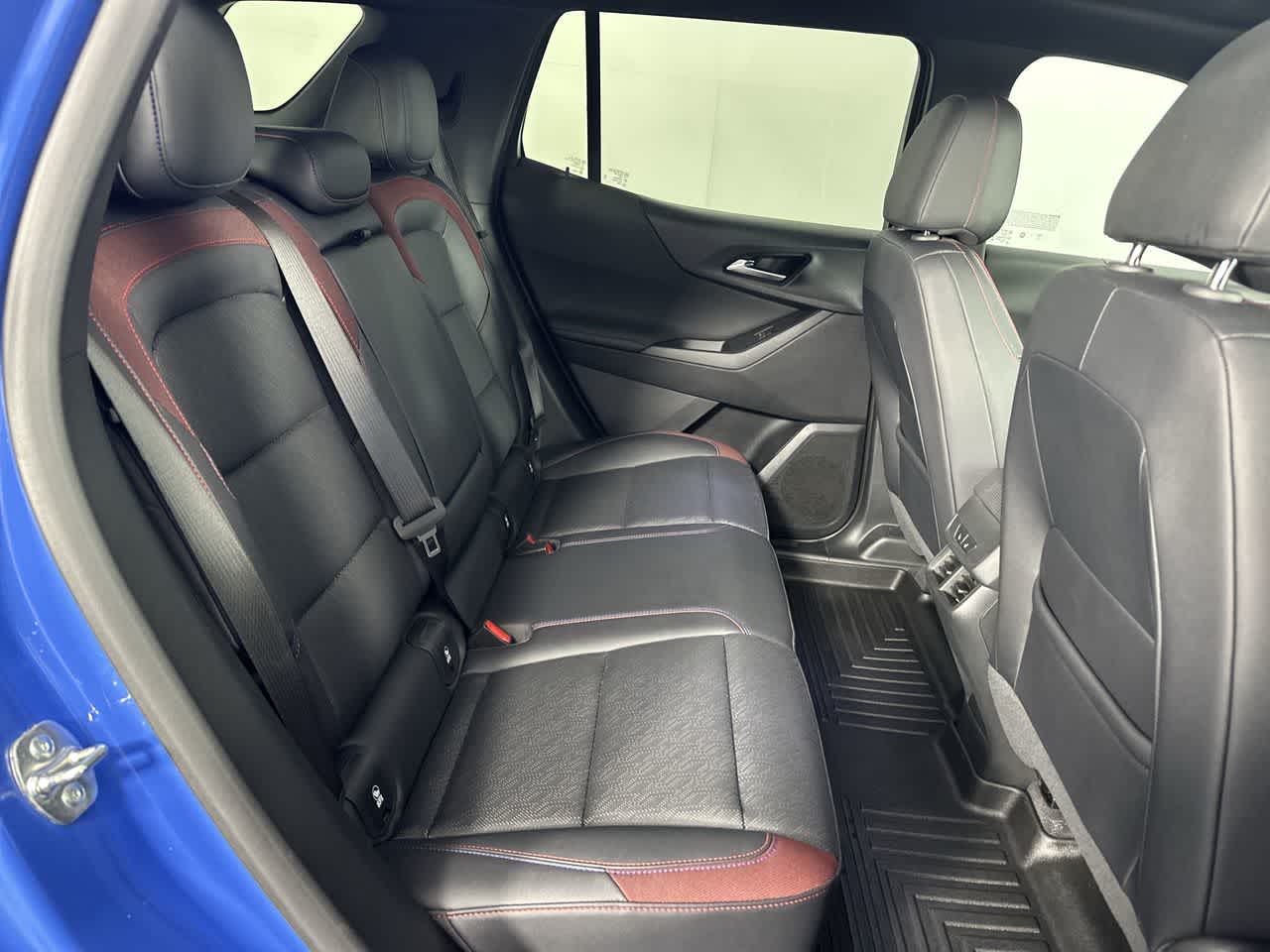 2025 Chevrolet Equinox RS - Photo 22