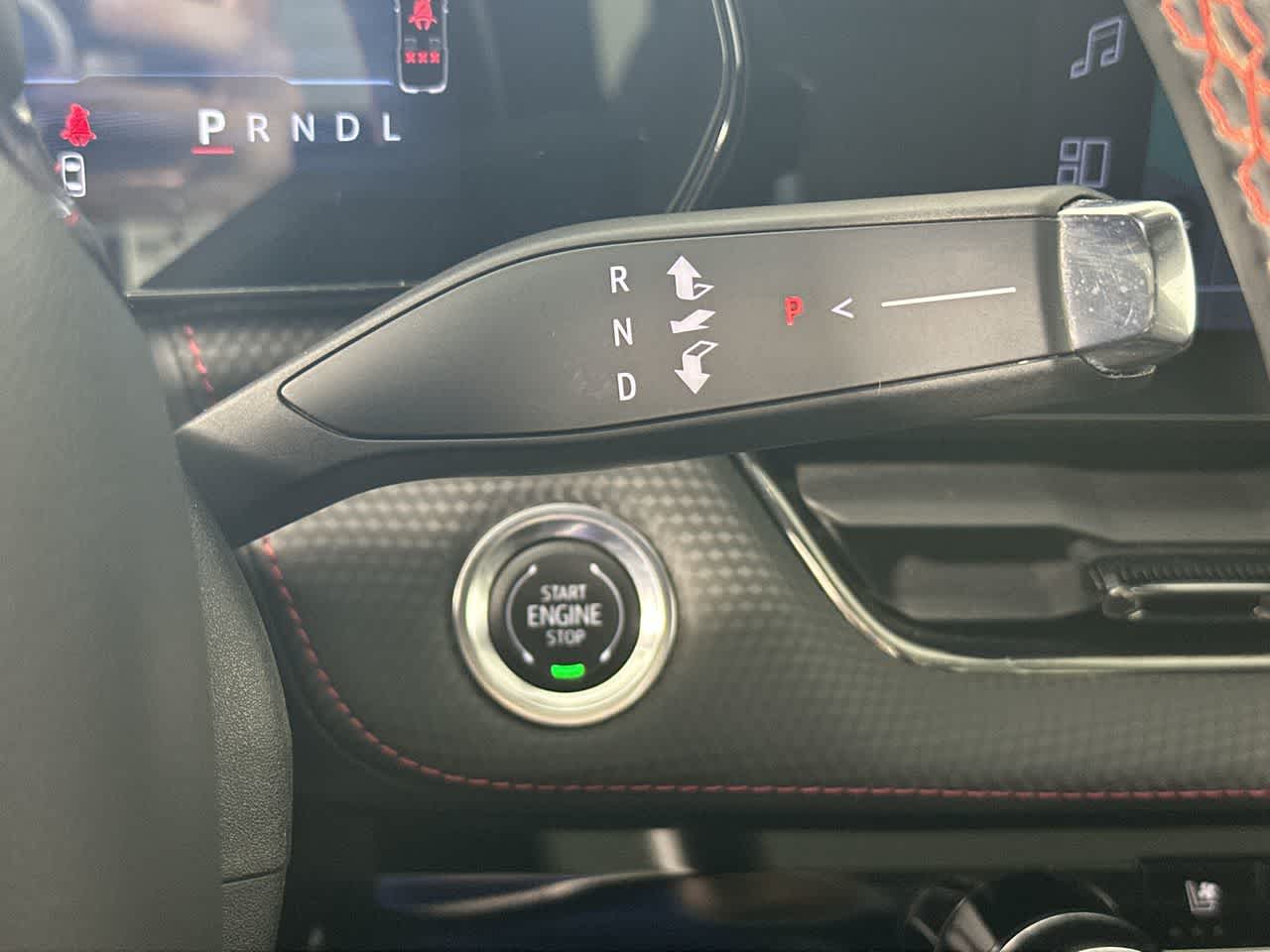 2025 Chevrolet Equinox RS - Photo 31
