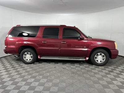 2004 Cadillac Escalade ESV Base
