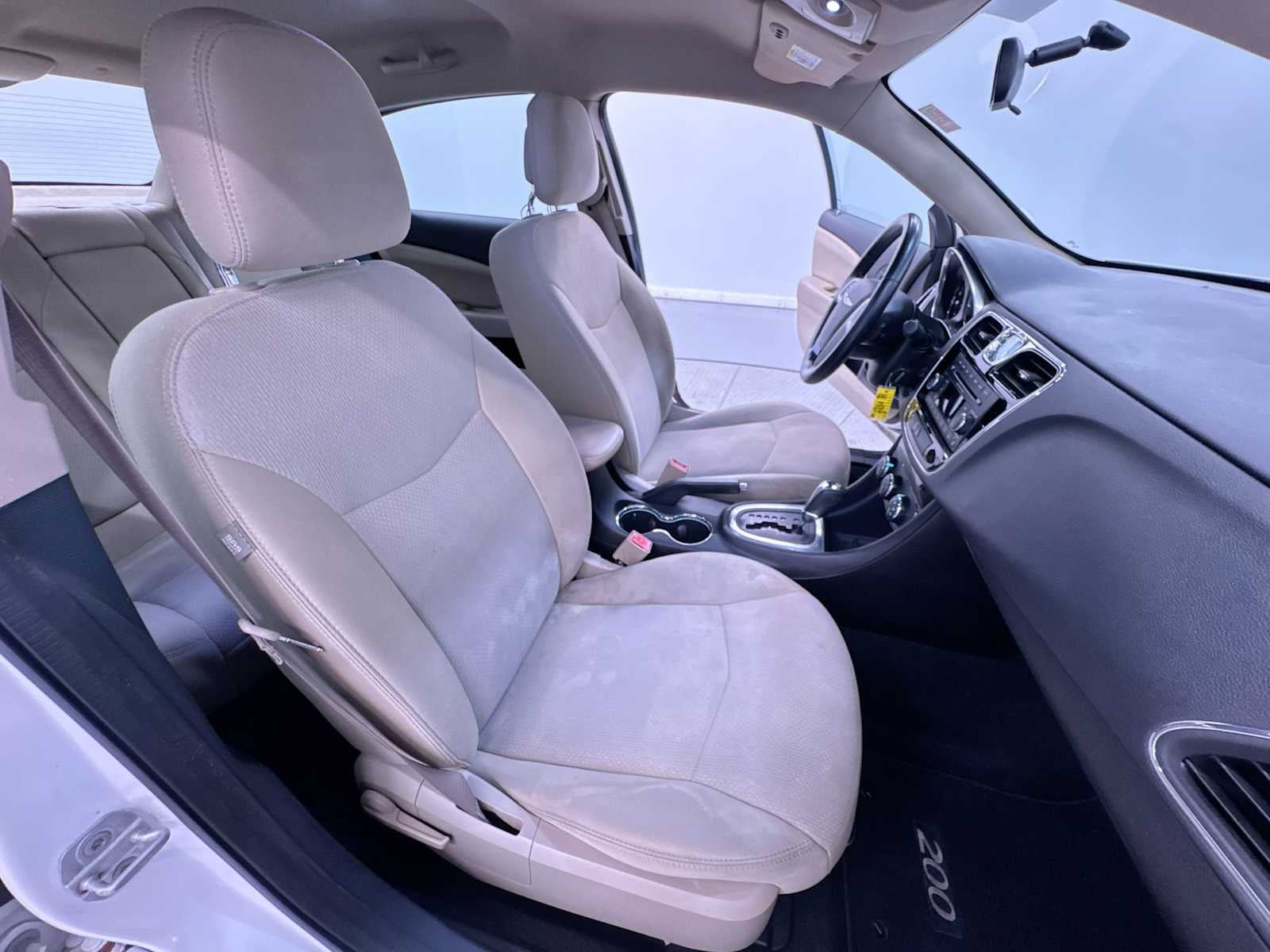 2012 Chrysler 200 Touring