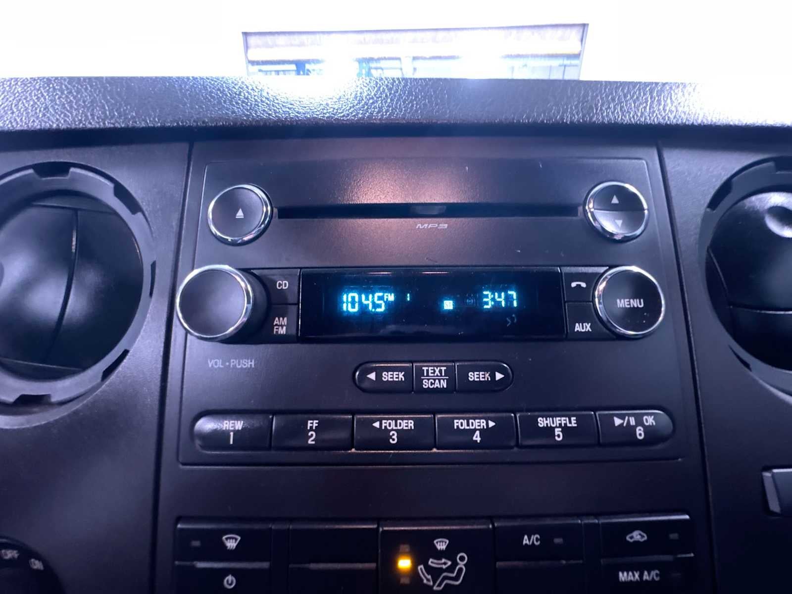 2015 Ford Super Duty F-350 SRW XL