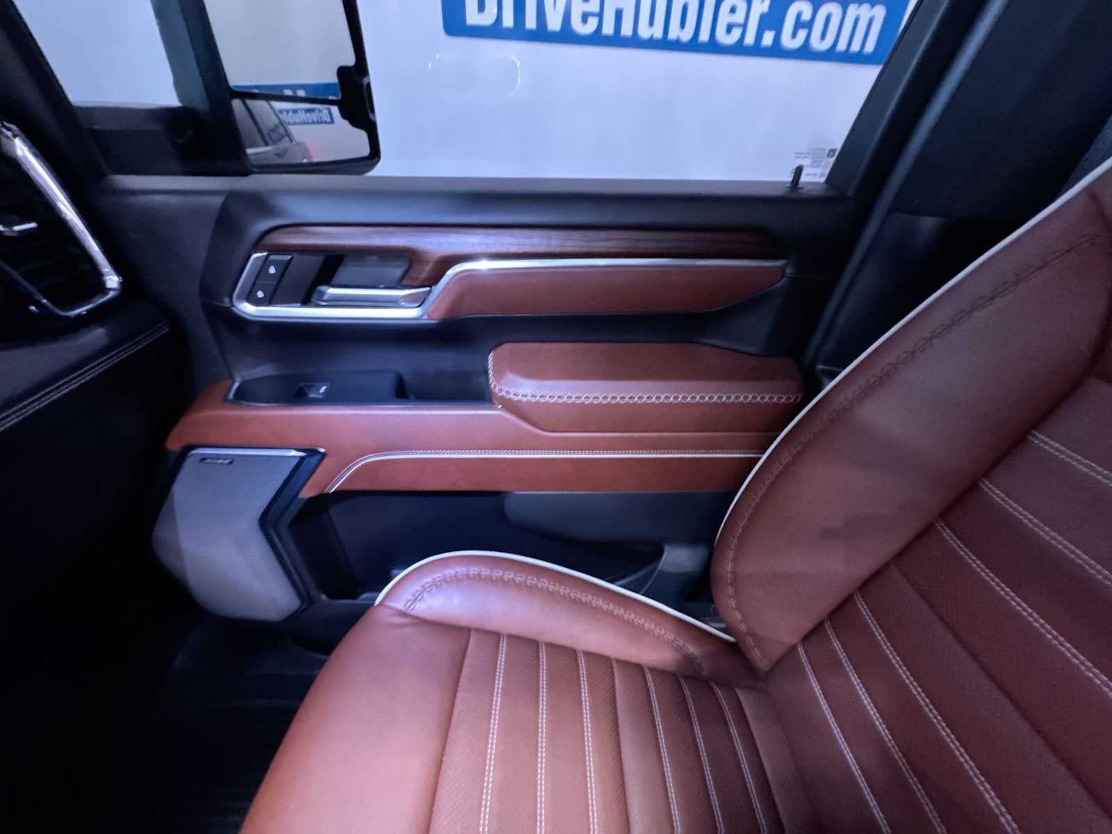 2024 GMC Sierra 2500HD Denali Ultimate