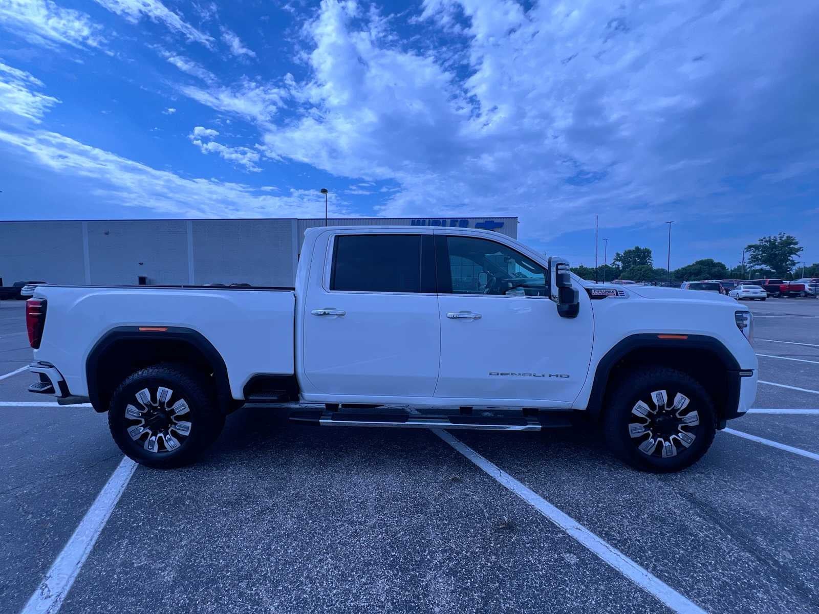 2025 GMC Sierra 3500HD Denali