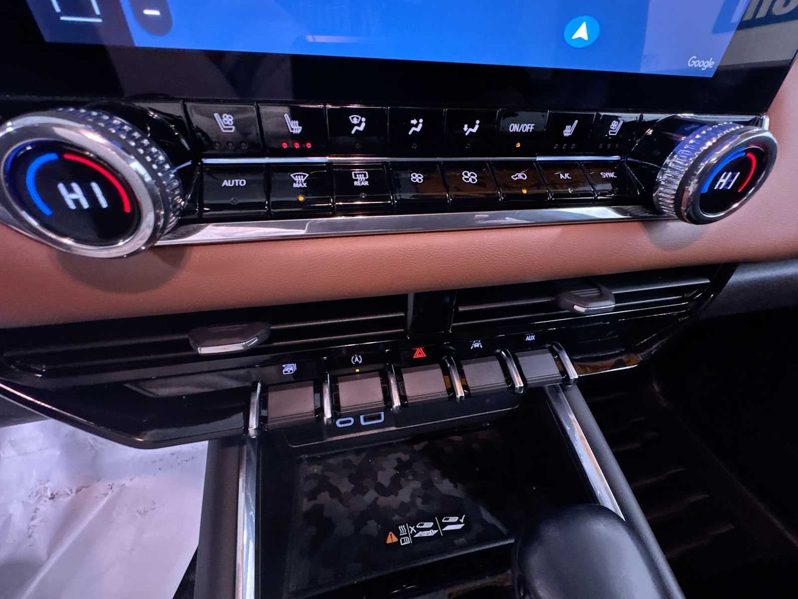 2024 GMC Canyon 4WD AT4