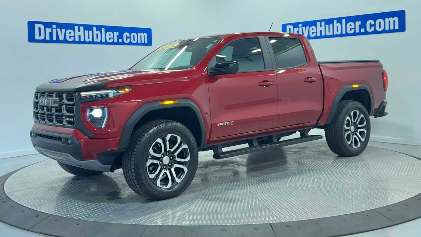 2024 GMC Canyon 4WD AT4