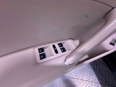 2016 Volkswagen Passat 1.8T SE