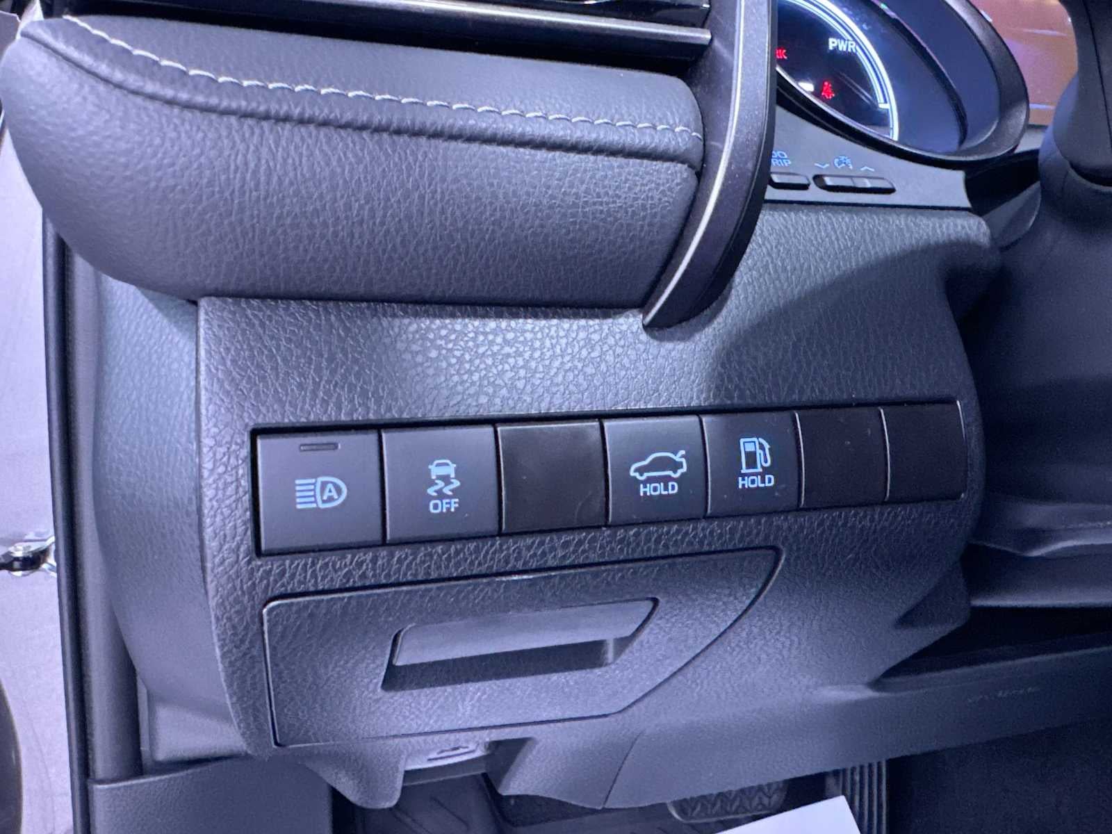 2024 Toyota Camry Hybrid XSE