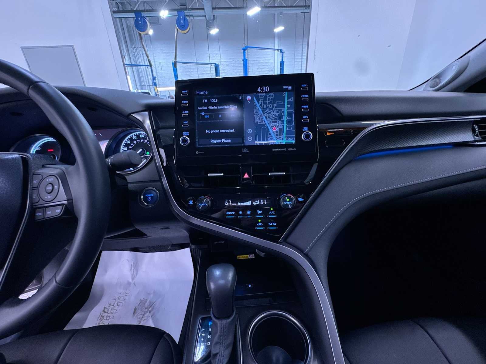 2024 Toyota Camry Hybrid XSE