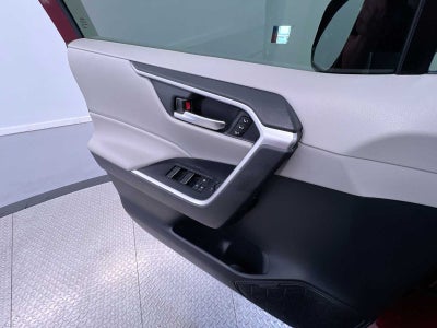 2023 Toyota RAV4 Hybrid XLE Premium