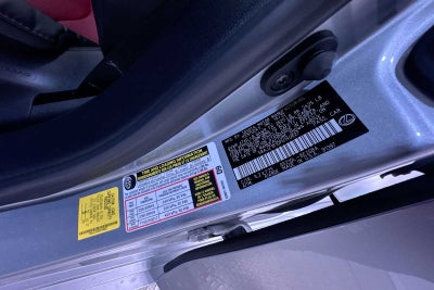 2023 Lexus ES F SPORT Handling