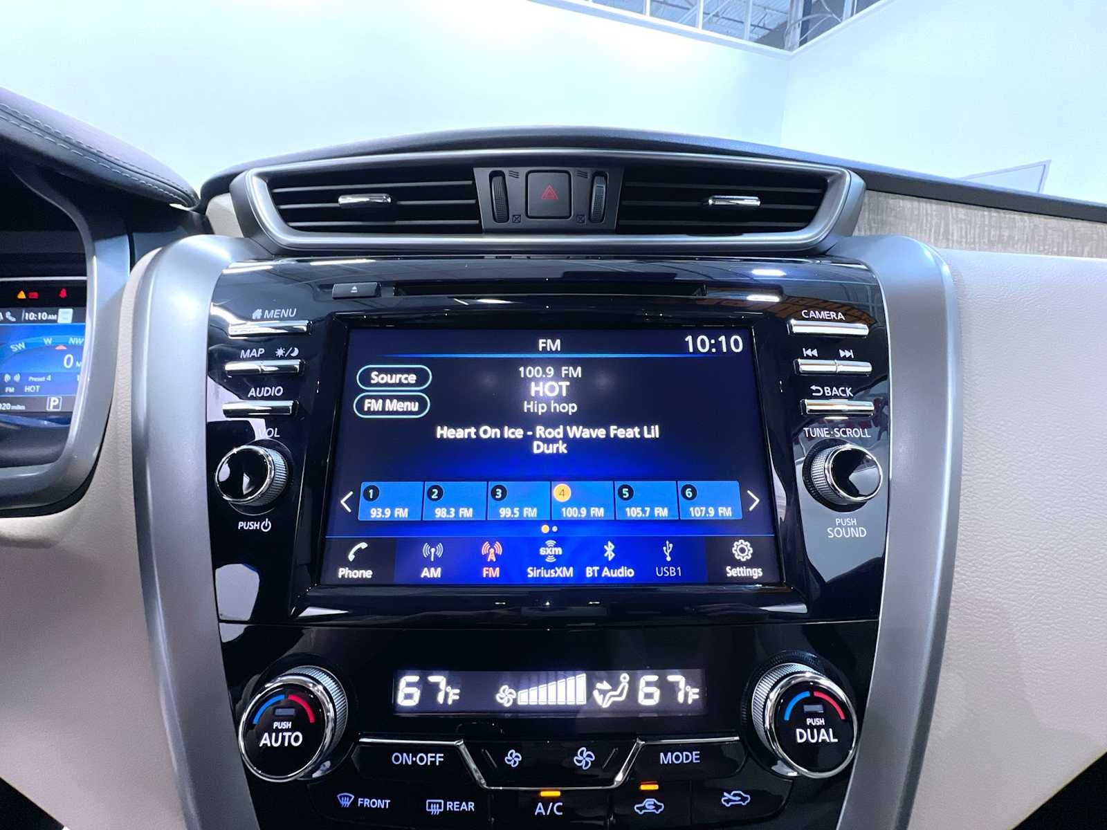 2022 Nissan Murano SL