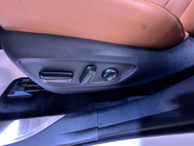 2025 Toyota Highlander Hybrid Platinum