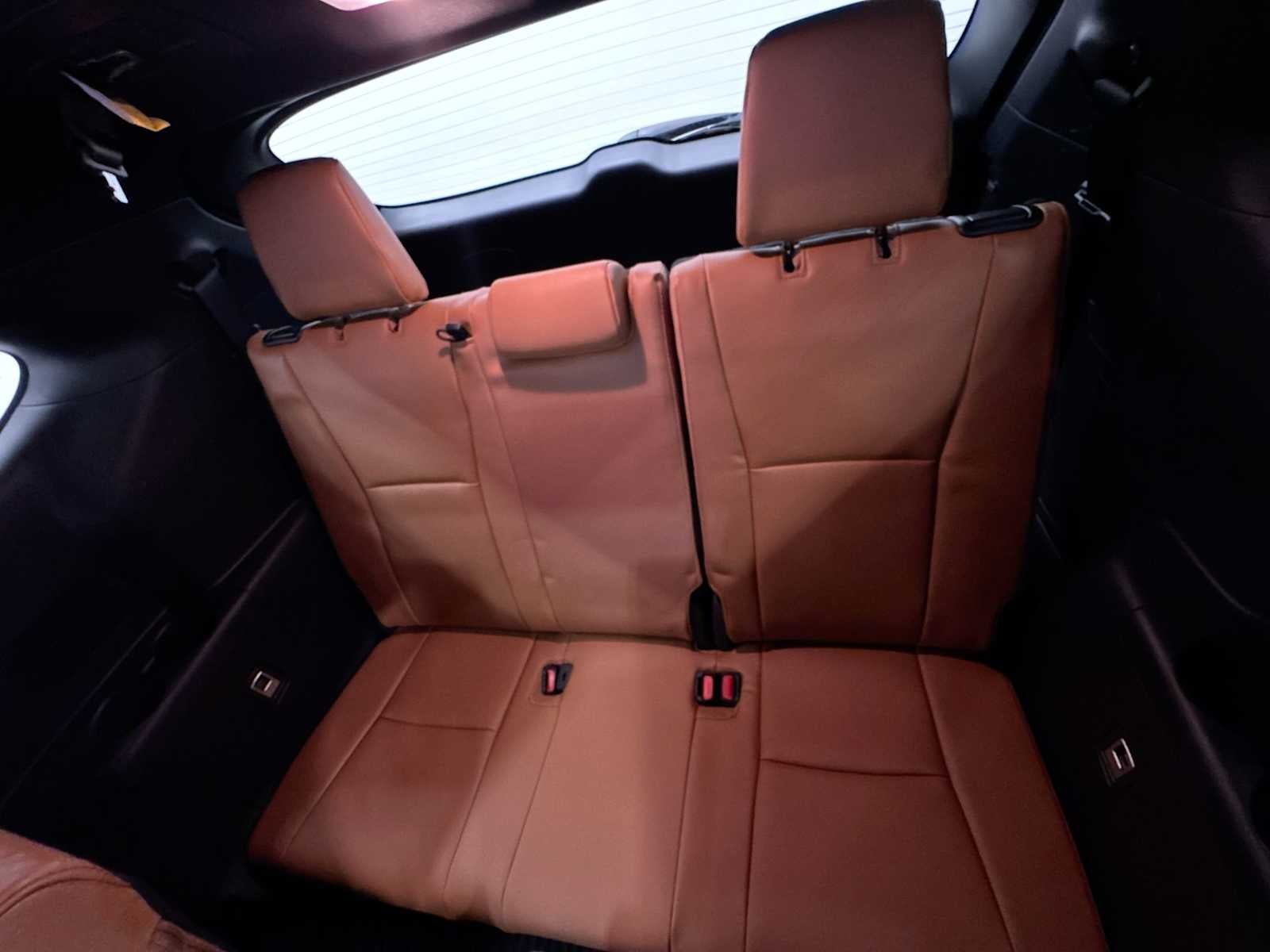 2025 Toyota Highlander Hybrid Platinum