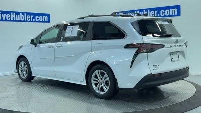 2025 Toyota Sienna XLE