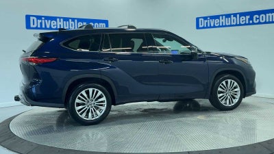 2023 Toyota Highlander Platinum