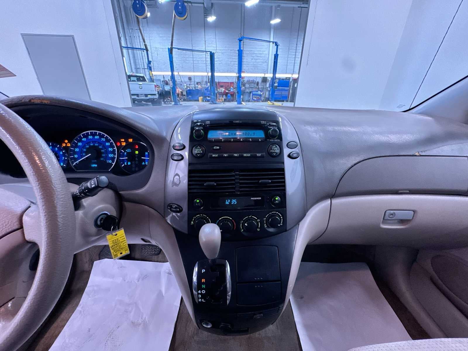2008 Toyota Sienna LE