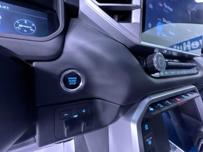 2023 Toyota Tundra Platinum