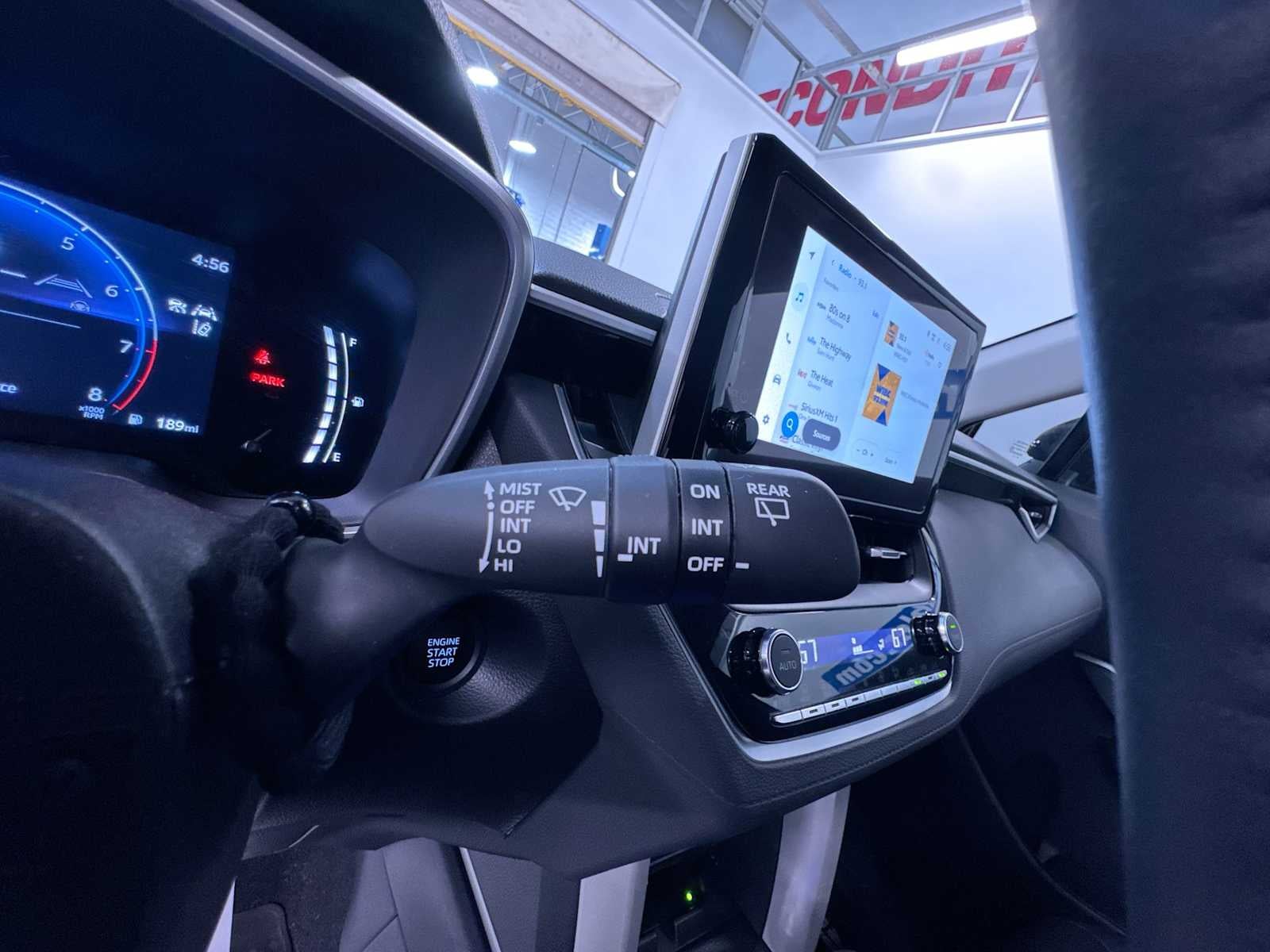 2025 Toyota Corolla Cross XLE