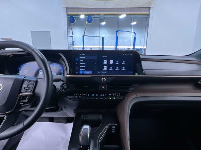 2023 Toyota Crown Limited