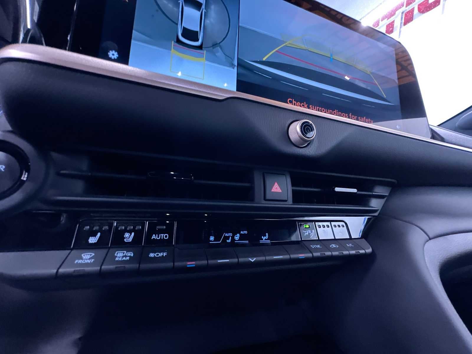 2024 Toyota Crown Platinum