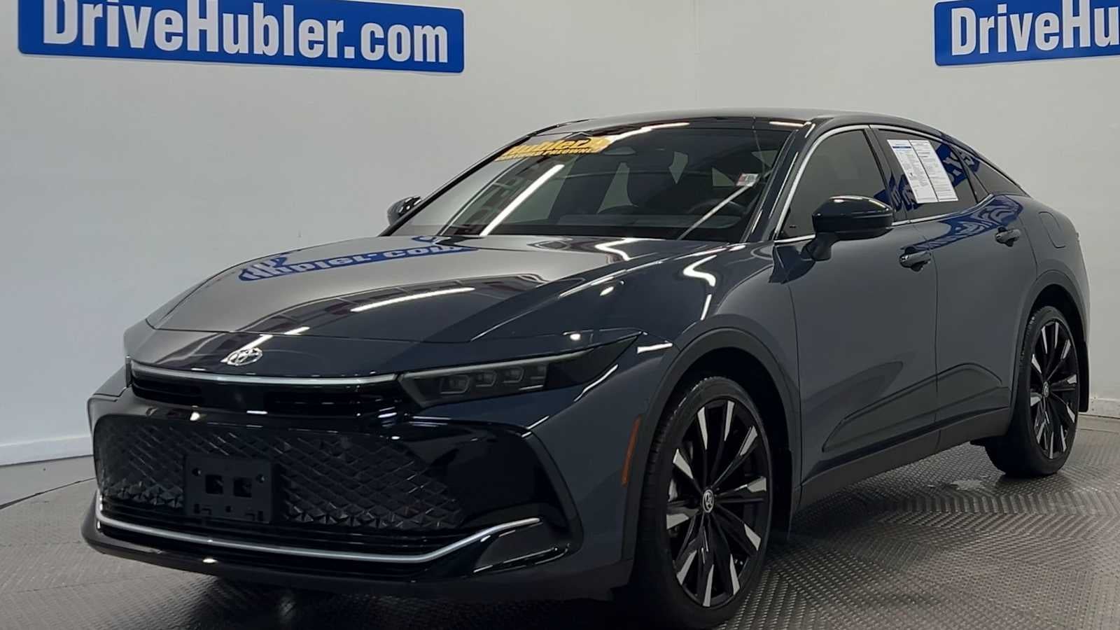 2025 Toyota Crown Platinum