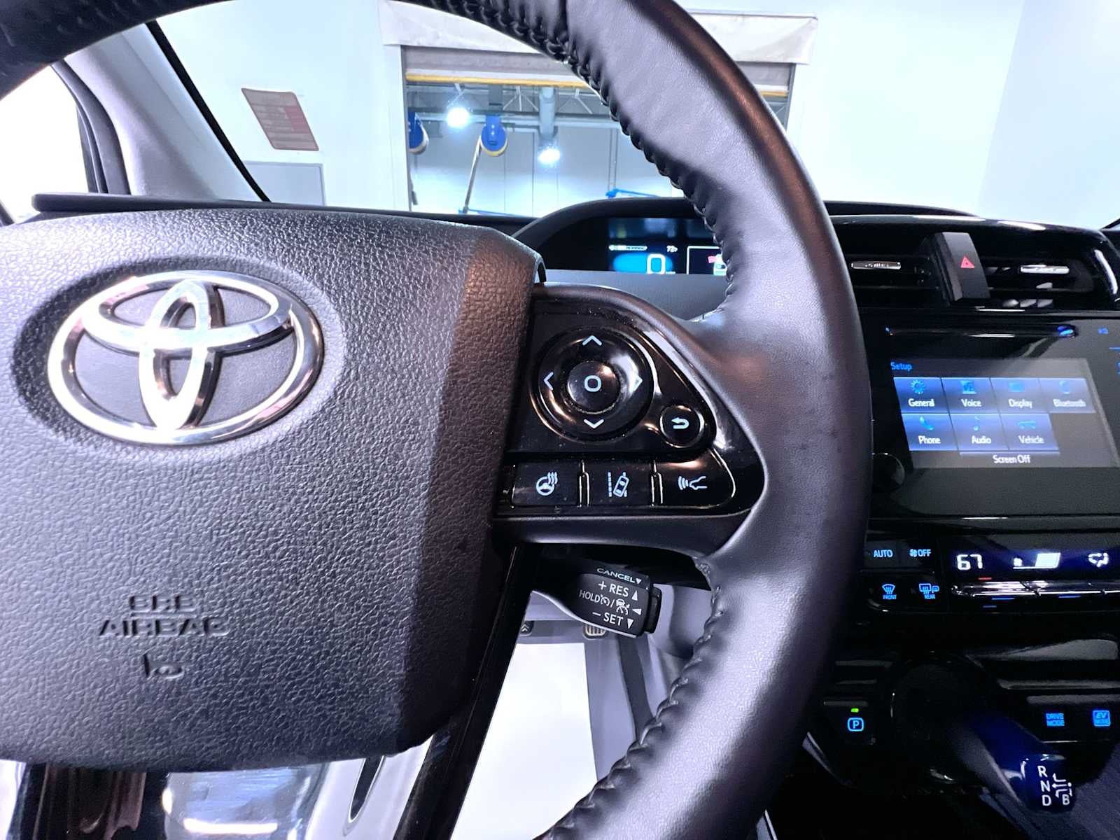 2019 Toyota Prius XLE