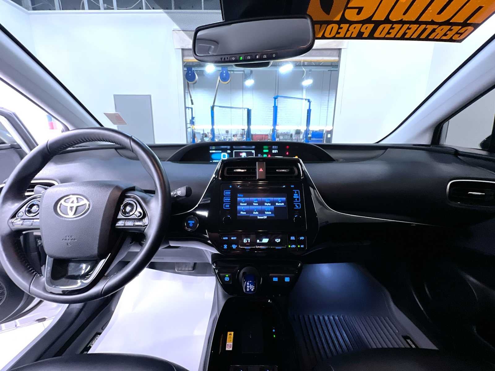 2019 Toyota Prius XLE