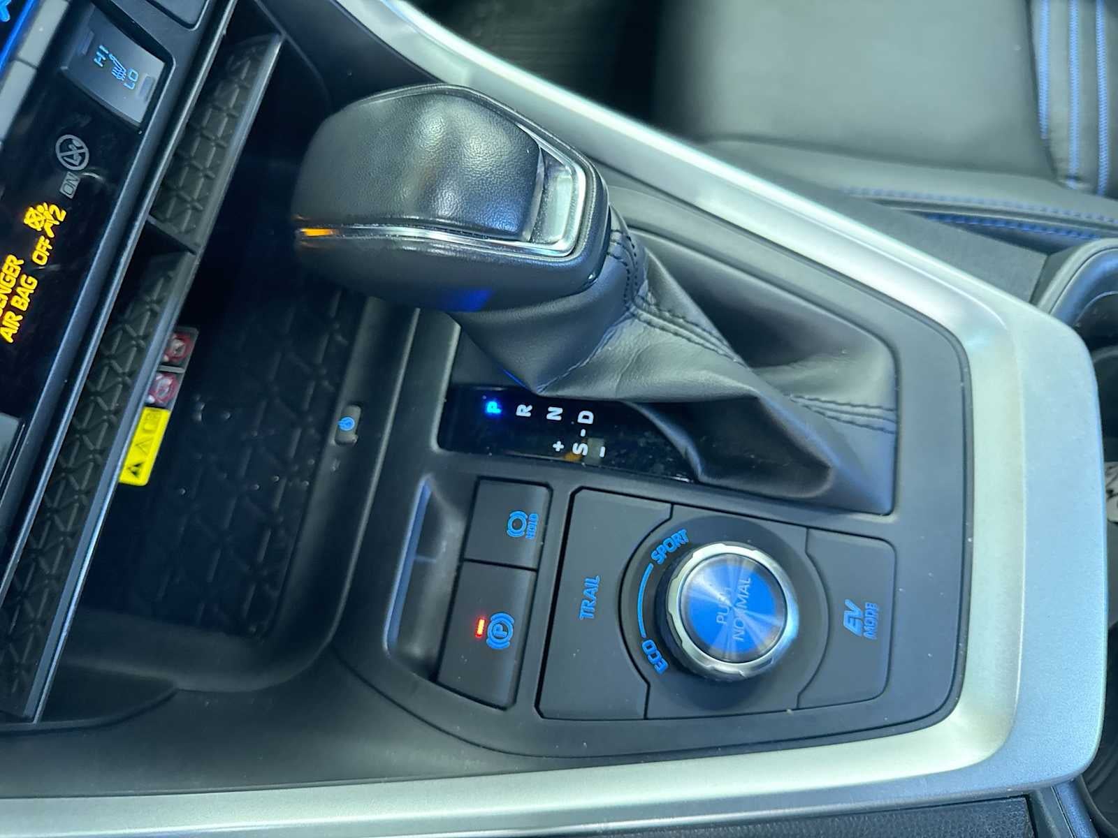 2022 Toyota RAV4 Hybrid XSE