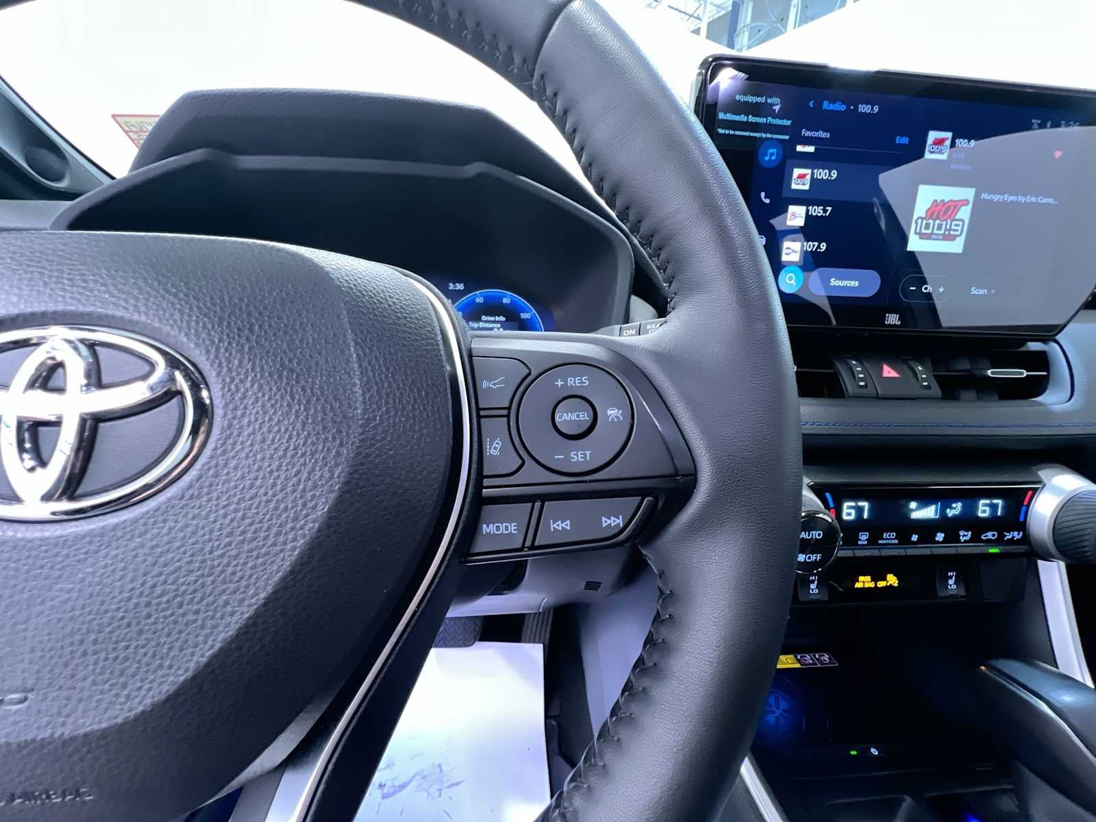 2025 Toyota RAV4 Hybrid XSE