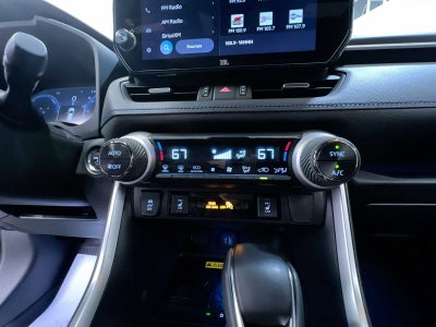 2025 Toyota RAV4 Hybrid XSE