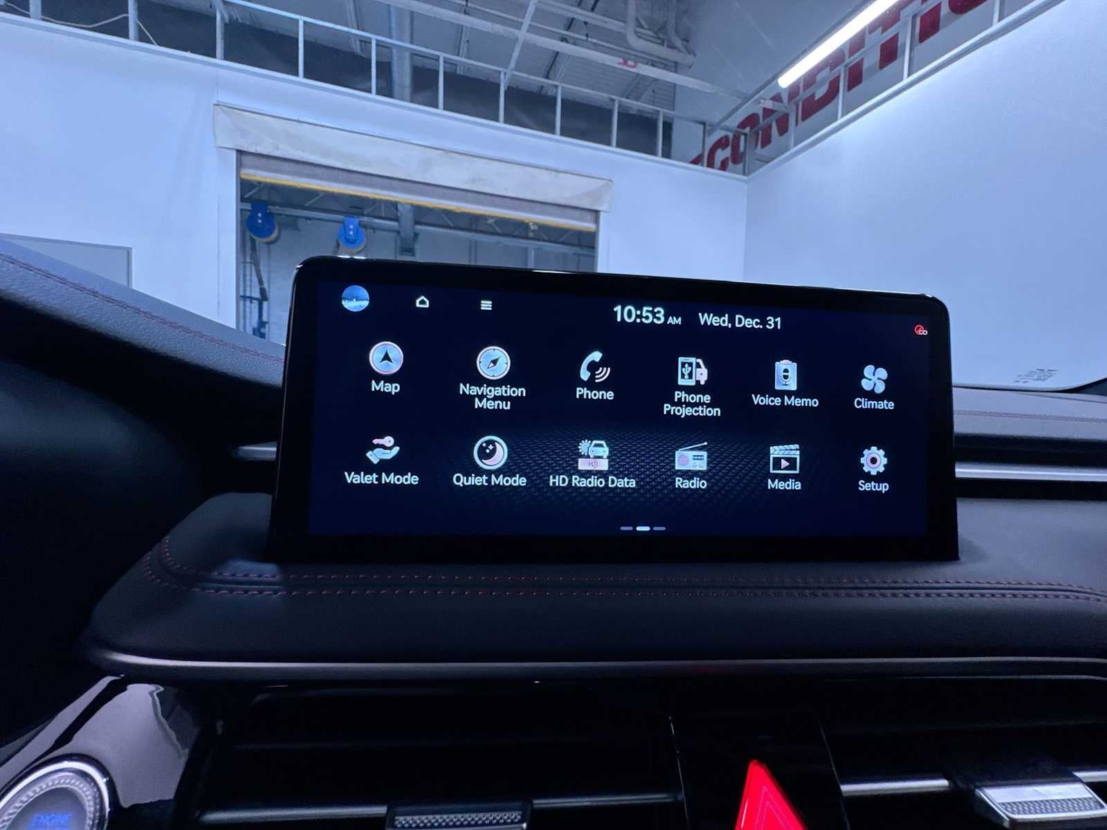 2025 Genesis G70 2.5T