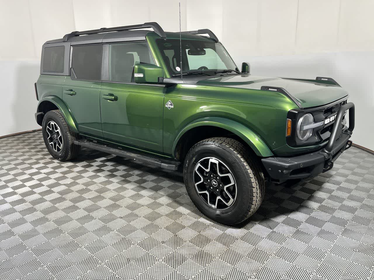 2024 Ford Bronco Outer Banks