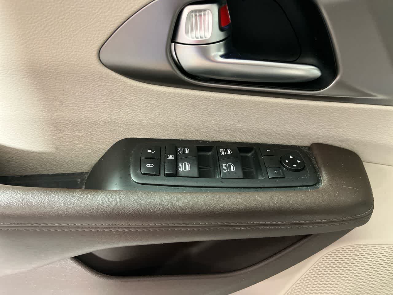 2019 Chrysler Pacifica Touring L Plus