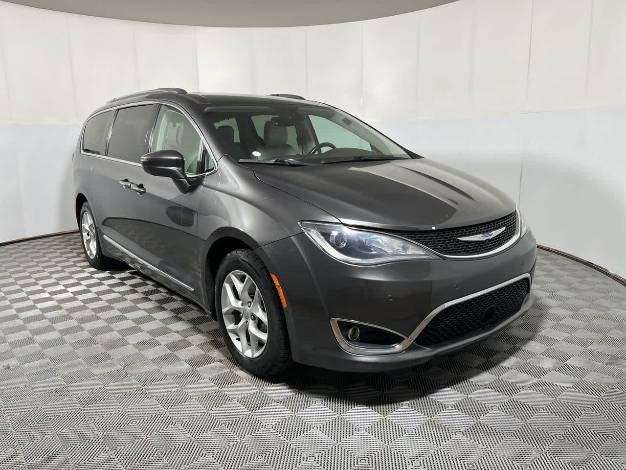 2019 Chrysler Pacifica Touring L Plus