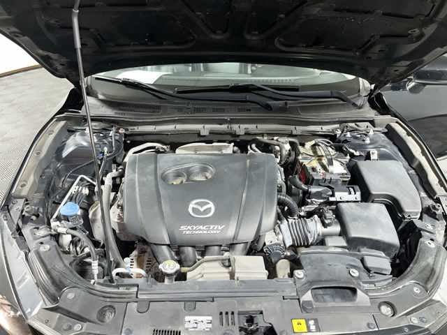 2018 Mazda Mazda3 4-Door Touring