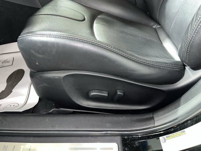 2015 INFINITI Q40 4dr Sdn AWD