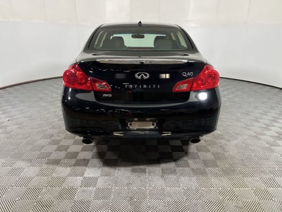 2015 INFINITI Q40 4dr Sdn AWD