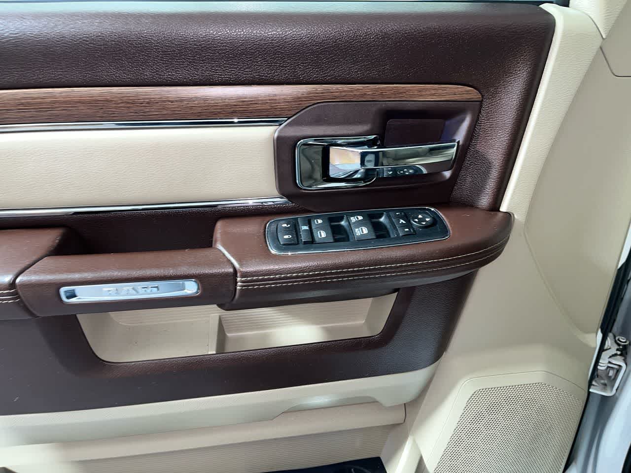 2016 RAM 1500 Laramie