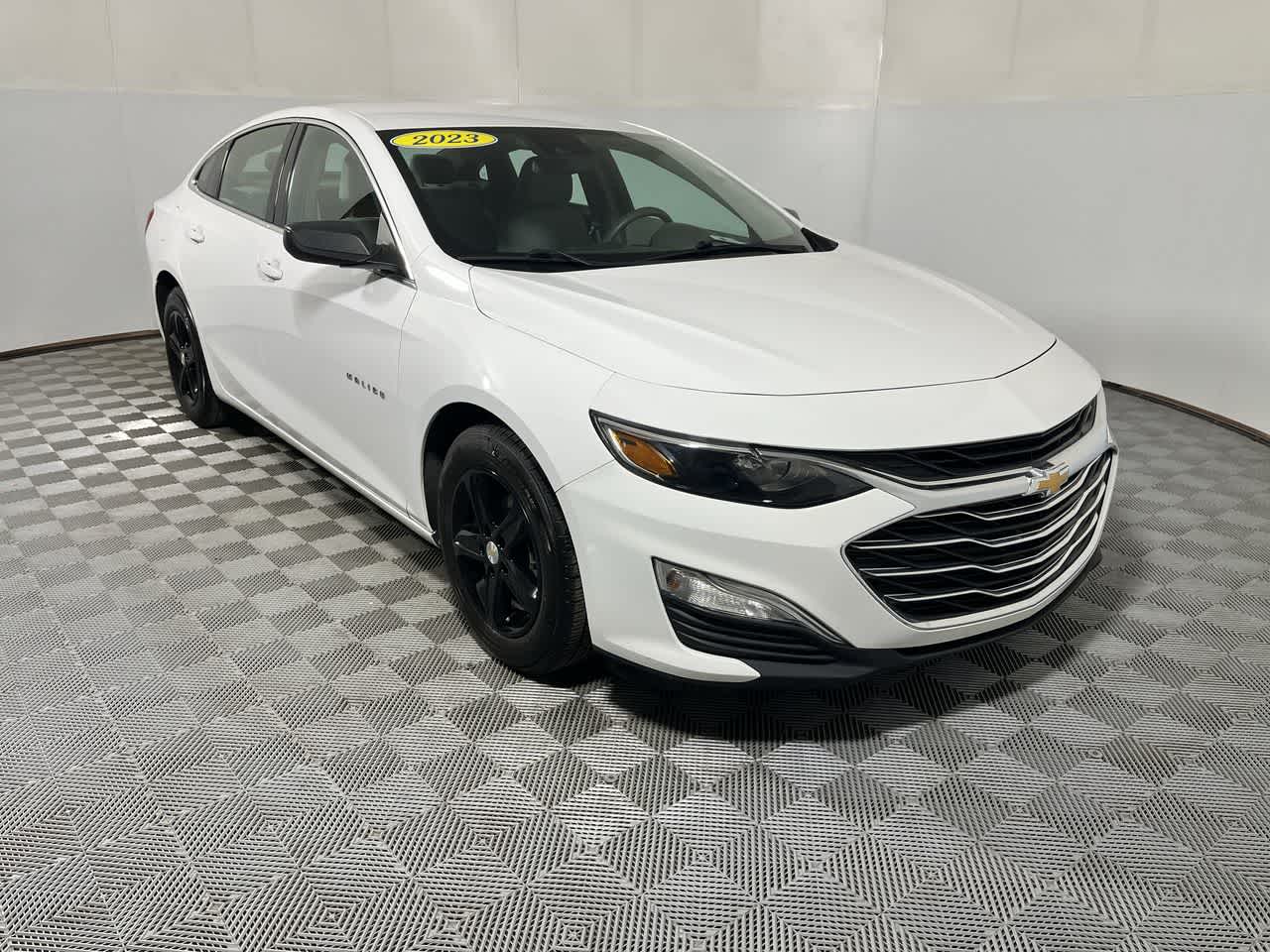 2023 Chevrolet Malibu LS