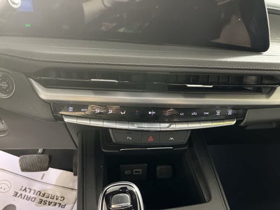 2025 Cadillac XT4 FWD Premium Luxury