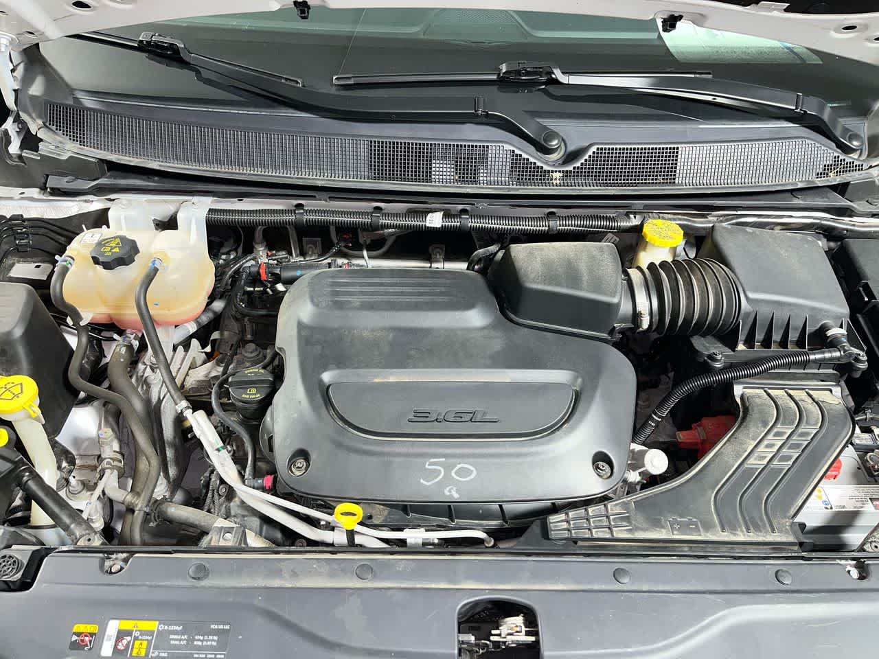 2024 Chrysler Voyager LX