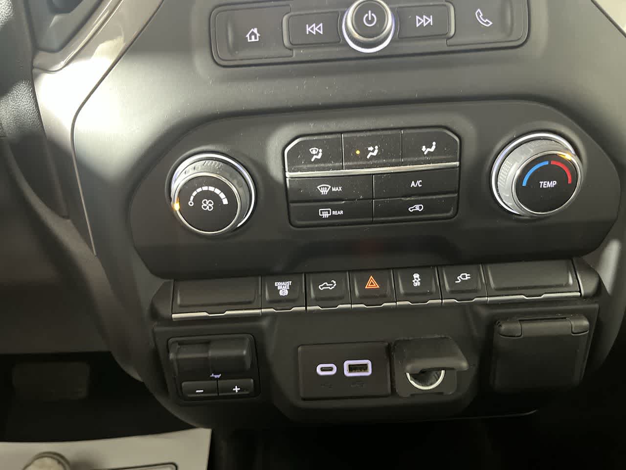 2023 Chevrolet Silverado 2500HD Custom