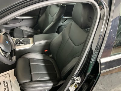 2025 BMW 330i 330i