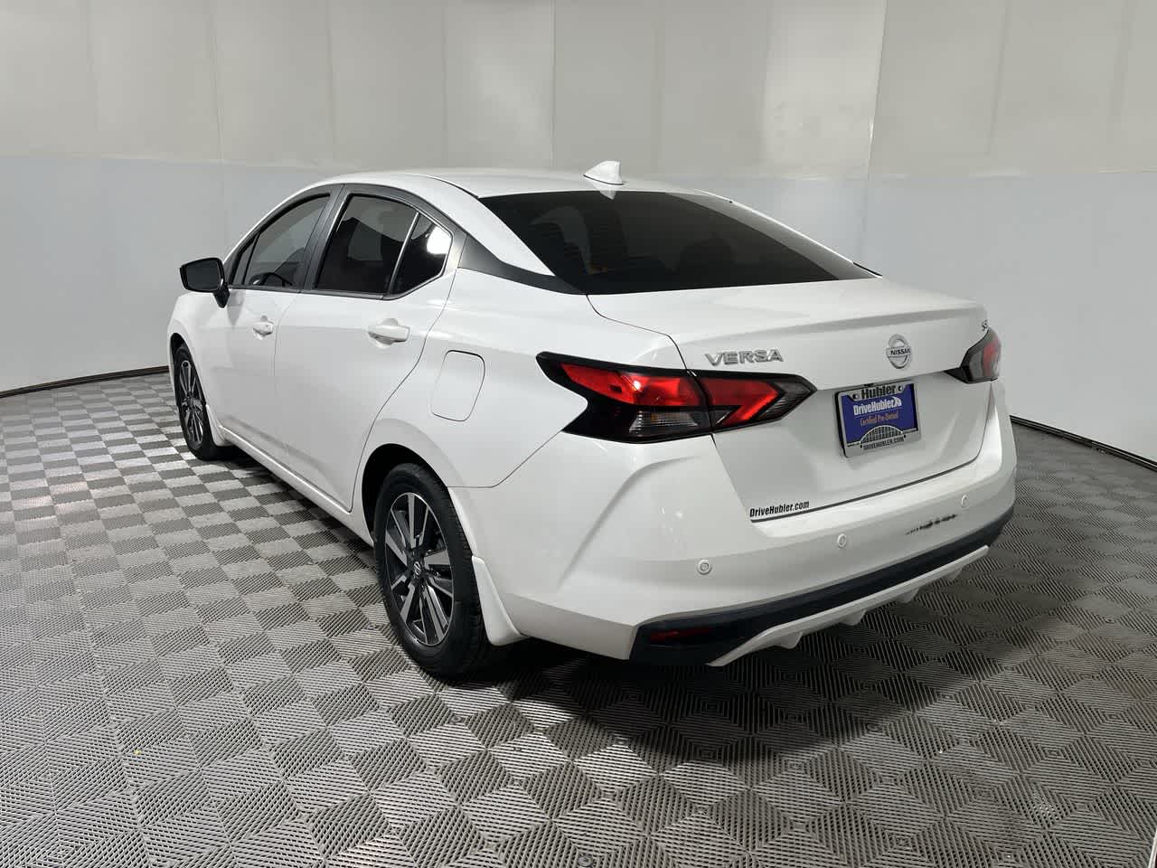 2022 Nissan Versa SV